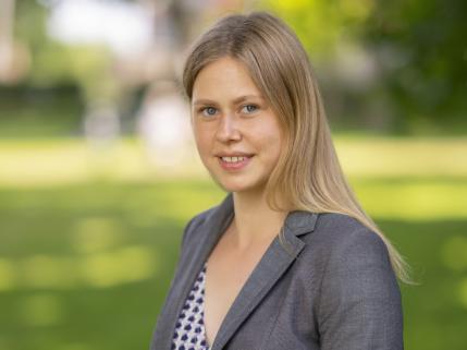 Laura Schmitz